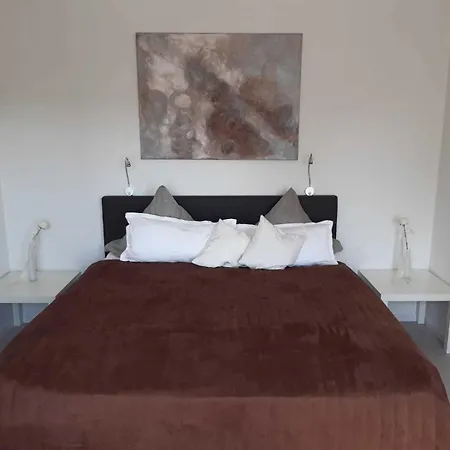 Apartament Ferienw Altstadtoase App Tillyschanzenblick Fuldablick *